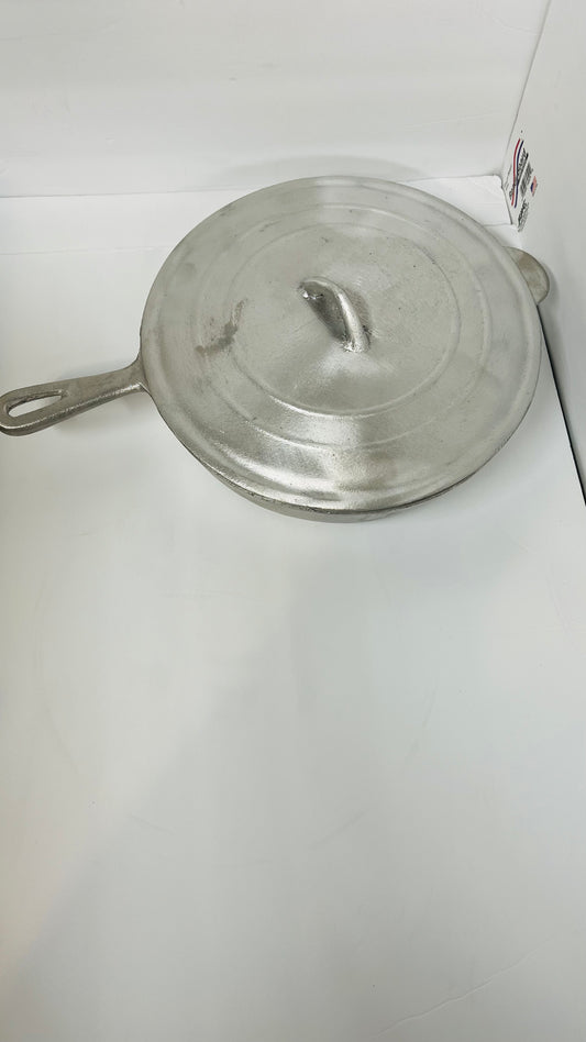 Jamaican  Frying Dutch Pot Small